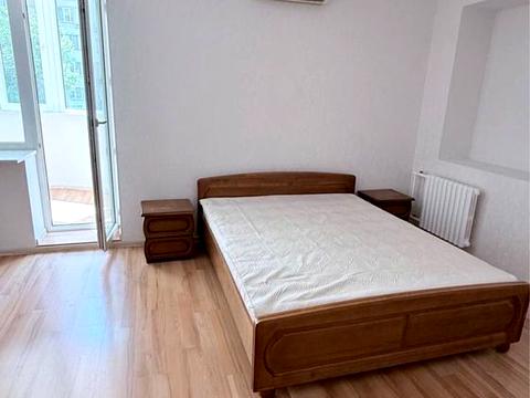 квартира за адресою Євгена Чикаленка вул., 59в/1