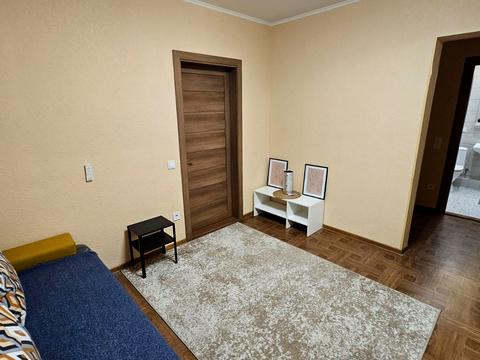 квартира за адресою Ревуцького вул., 54