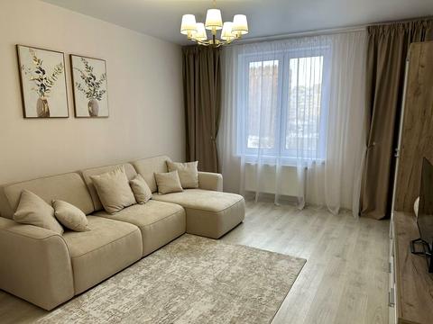 квартира за адресою Академіка Корольова вул., 63