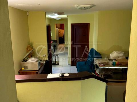 комерційна за адресою Гоголівська вул., 49