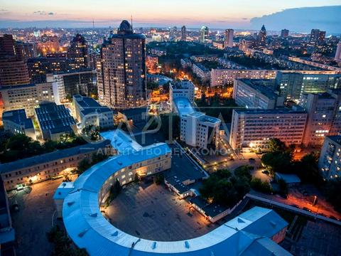 коммерческая по адресу Евгения Коновальца ул. (Щорса), 44-А