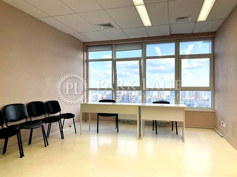 комерційна за адресою Кловський узвіз, 7
