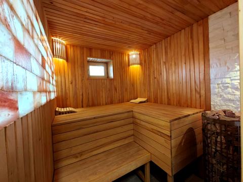будинок за адресою 53-тя Садова вул., 64
