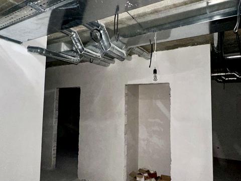 комерційна за адресою В'ячеслава Липинського вул. (), 9