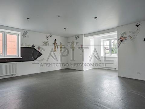 комерційна за адресою Василя Седляра вул. (Соснова), 10