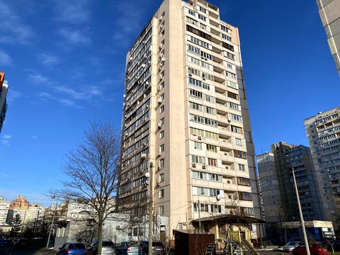 квартира по адресу Ларисы Руденко ул., 10-В