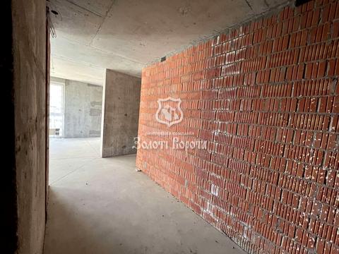 квартира за адресою Зарічна вул., 7
