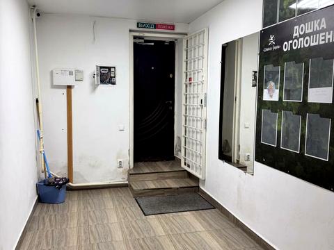 коммерческая по адресу Свободи ул., 8а