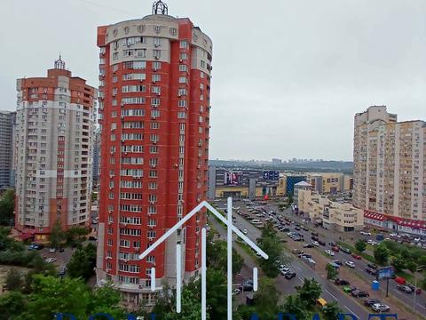 квартира по адресу Анны Ахматовой ул., 43
