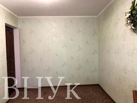квартира за адресою Гулака-Артемовського вул., 1
