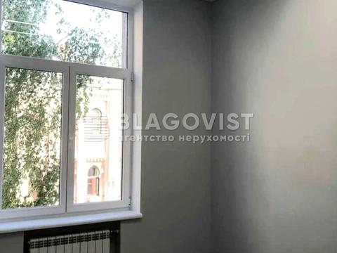 комерційна за адресою Архітектора Городецького вул., 17/1