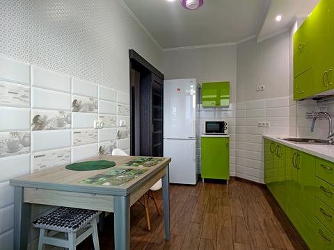 квартира по адресу Ревуцкого ул., 7-В