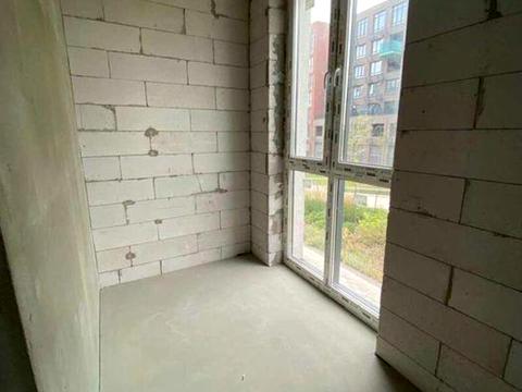 квартира за адресою Салютна вул., 2к25