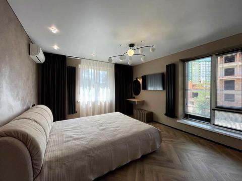 квартира за адресою Юліана Пелеша вул., 5