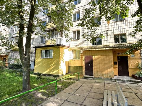 квартира по адресу Ореста Левицкого ул. (Академіка Курчатова), 11/32