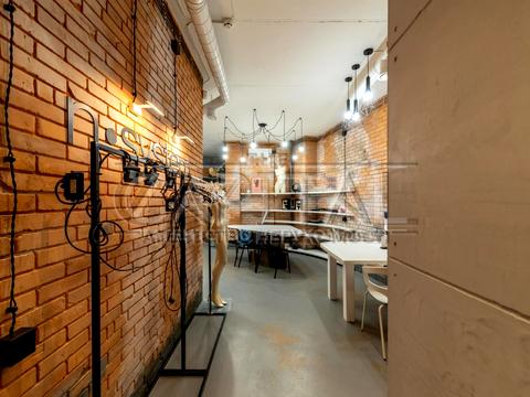 комерційна за адресою Київ, Старонаводницька вул., 4-В