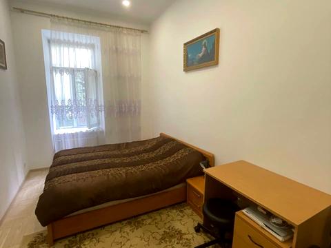 квартира за адресою Ольги Кобилянської вул., 10