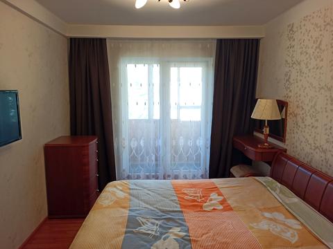 квартира за адресою Ореста Левицького вул. (Академіка Курчатова), 25/37