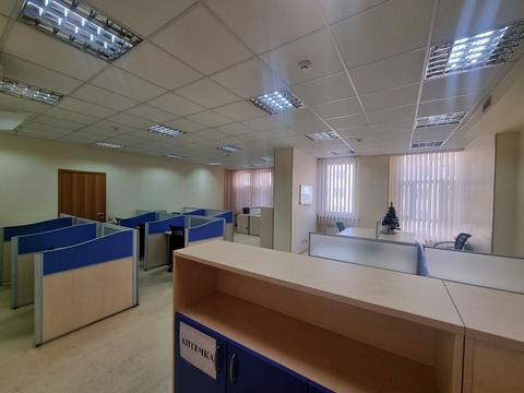 комерційна за адресою Саксаганського вул., 119