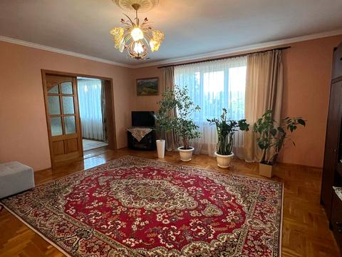 будинок за адресою Підлипники