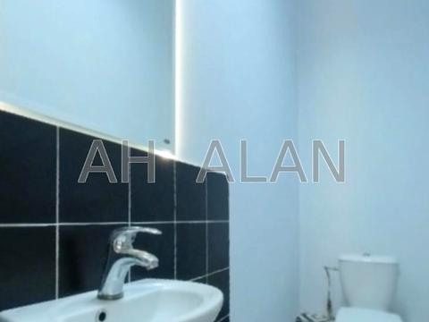 комерційна за адресою Межигірська вул., 87-А