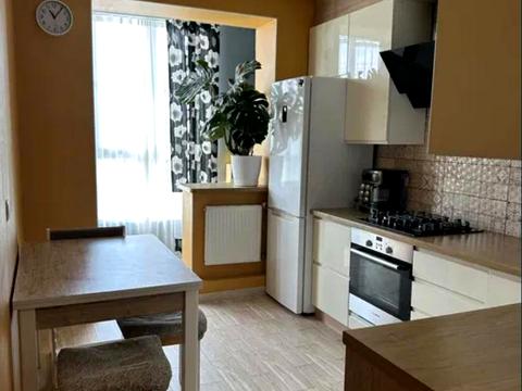 квартира за адресою Центральна вул., 5