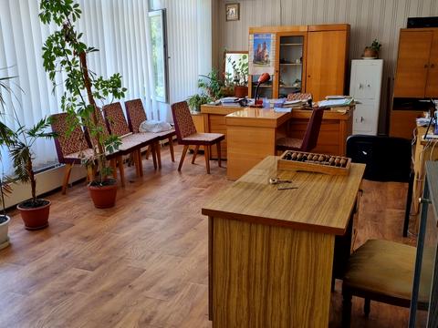 комерційна за адресою Калинова вул., 43