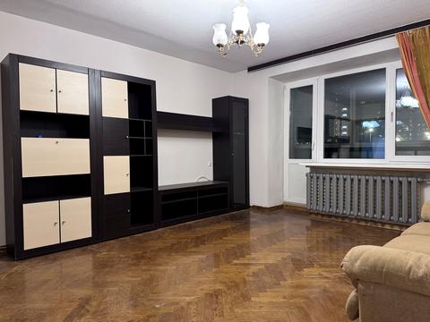 квартира за адресою Митрополита Андрея Шептицького вул. (Анатолія Луначарського), 20