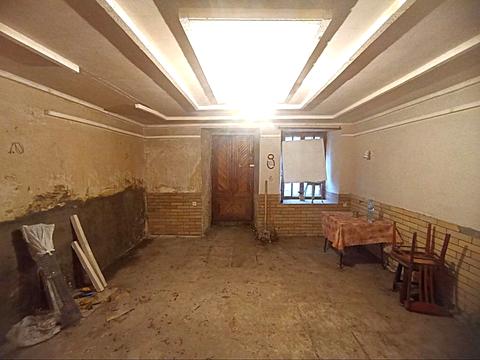 комерційна за адресою Віталія Боровика вул., 11