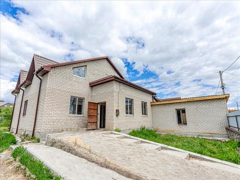 будинок за адресою с. Розсошенці, В'язовченка вул., 1