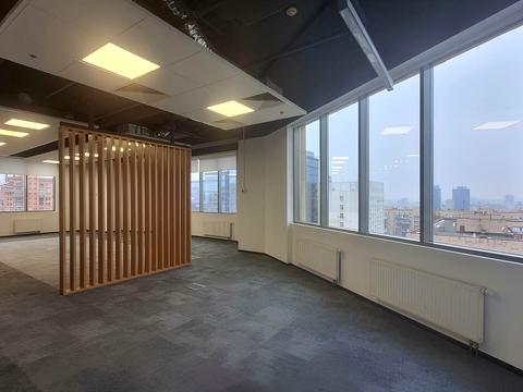 коммерческая по адресу Князей Острожских ул. (Московська), 32