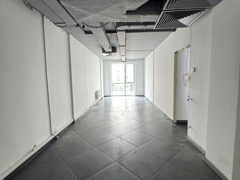 комерційна за адресою Героїв УПА вул., 73
