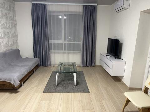 квартира по адресу Домбровського ул., 75