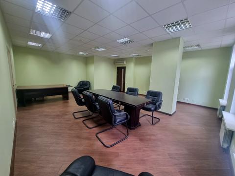 комерційна за адресою Саксаганського вул., 119