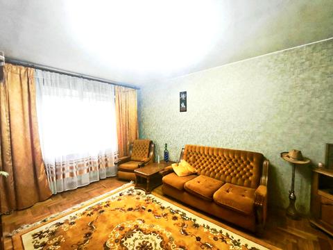 квартира за адресою Віктора Ярмоли вул., 4