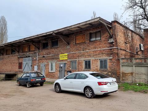 комерційна за адресою Ярмаркова вул., 3