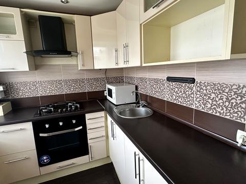 квартира по адресу Юности, 4