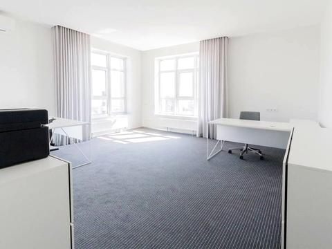 комерційна за адресою Кловський узвіз, 7a