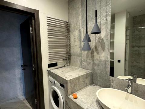 квартира по адресу Червоной Калины просп., 58б