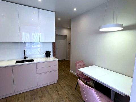 квартира за адресою Незалежності вул. (Титова), 17-А