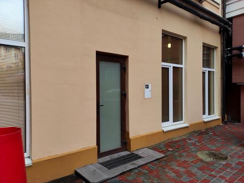 коммерческая по адресу Глубочицкая ул., 40