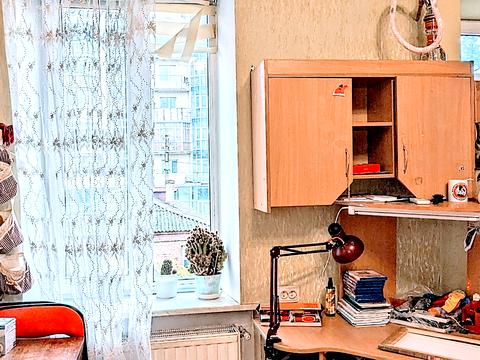 квартира по адресу Героев Небесной Сотни майдан пл. (Руднева), 15