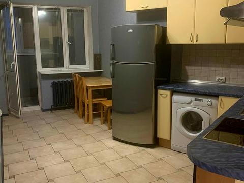 квартира по адресу Миколы Бажана просп., 1-М