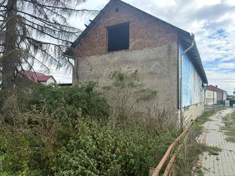 комерційна за адресою Зелена, 1