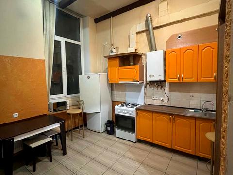 квартира за адресою Дерибасівська вул., 19