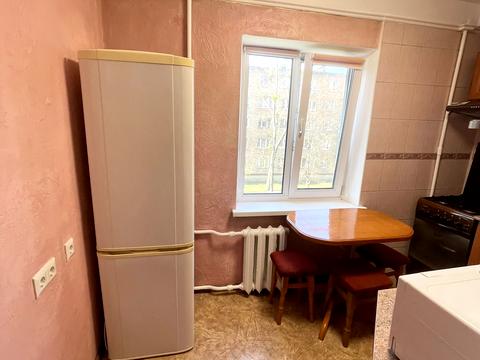 квартира за адресою Київ, Чорних Запорожців вул. (Петра Запорожця), 11