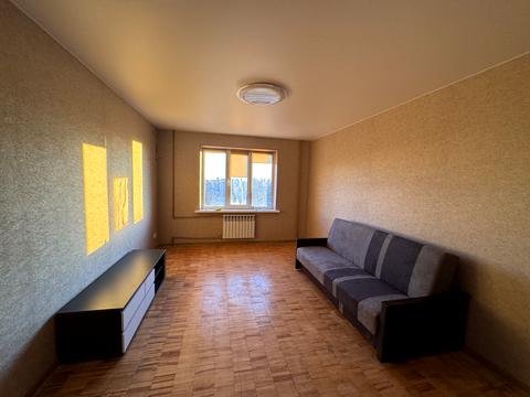 квартира за адресою Калинова вул., 8