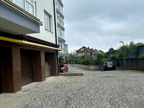 квартира за адресою Височана вул., 18