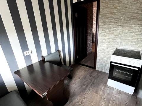 квартира по адресу Менахем-Мендл Шнеерсона ул. (Мініна), 1