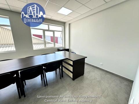 комерційна за адресою Ярослава Мудрого вул. (Моріса Тореза), 64Б